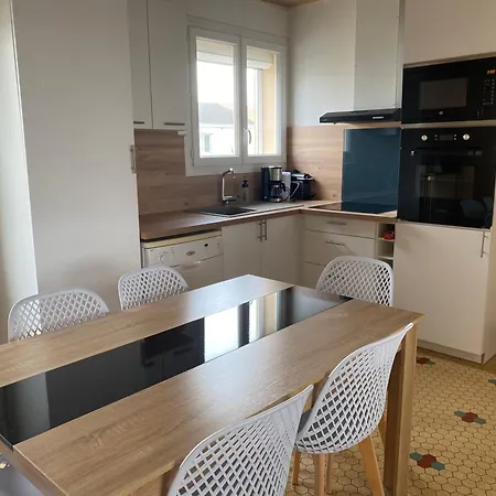 Holiday home Hameau Colbert - 3km Du Puydufou