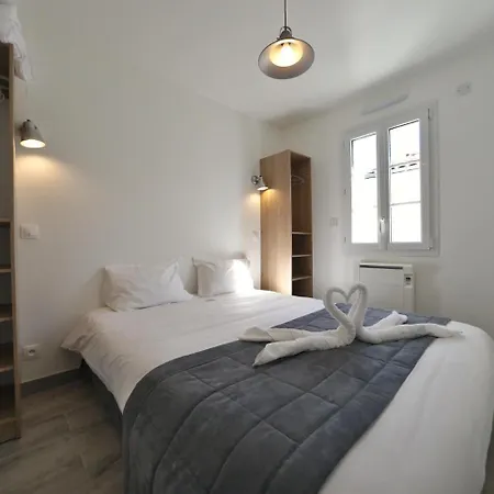 Hameau Colbert - 3km Du Puydufou